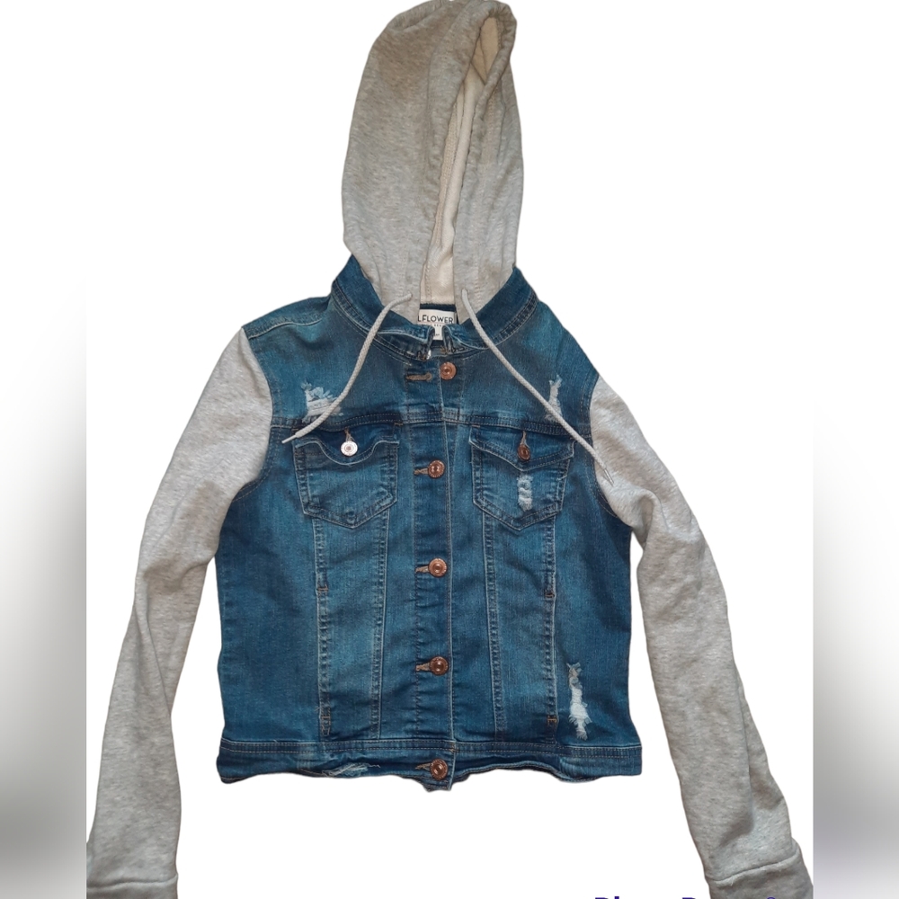Jean jacket with hood